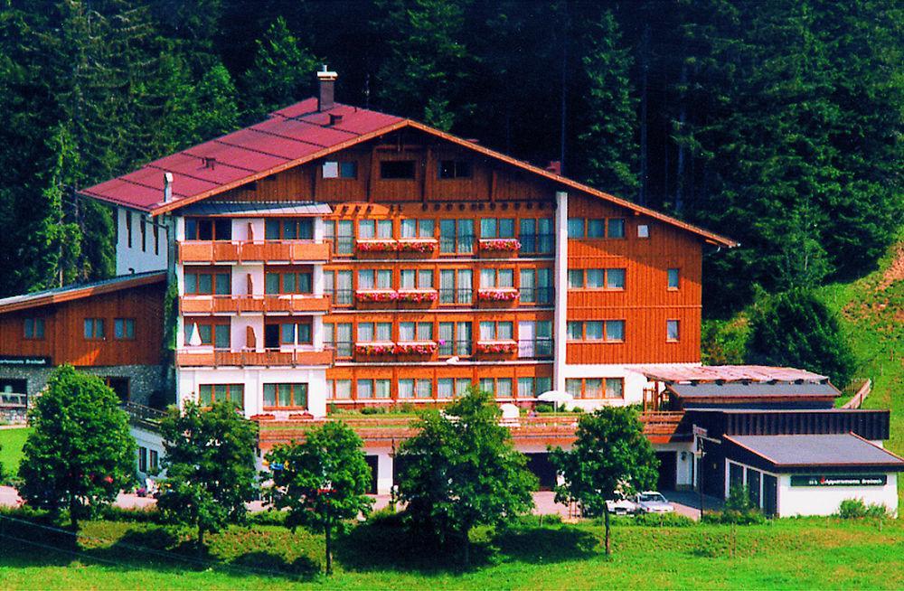 Ifa Breitach Apartments Kleinwalsertal ミッテルベルク エクステリア 写真